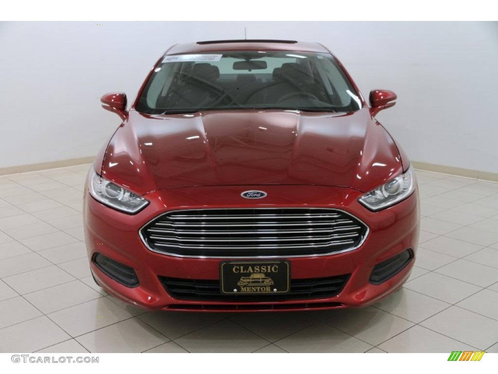 2013 Fusion SE - Ruby Red Metallic / Charcoal Black photo #2