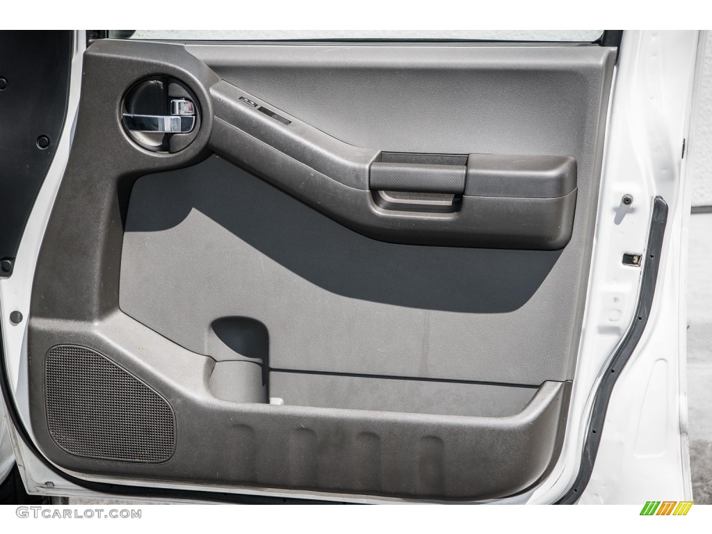 2010 Xterra X - Avalanche White / Gray photo #25