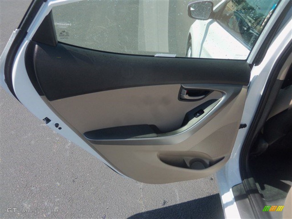 2016 Elantra Value Edition - White / Beige photo #10
