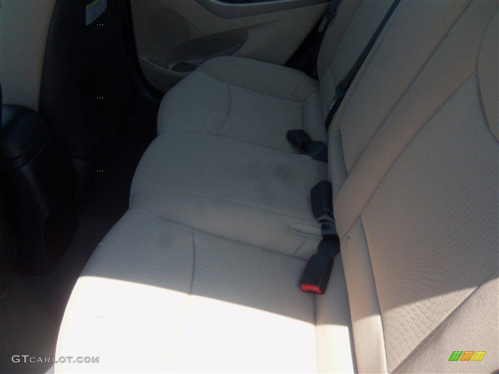 2016 Elantra Value Edition - White / Beige photo #11