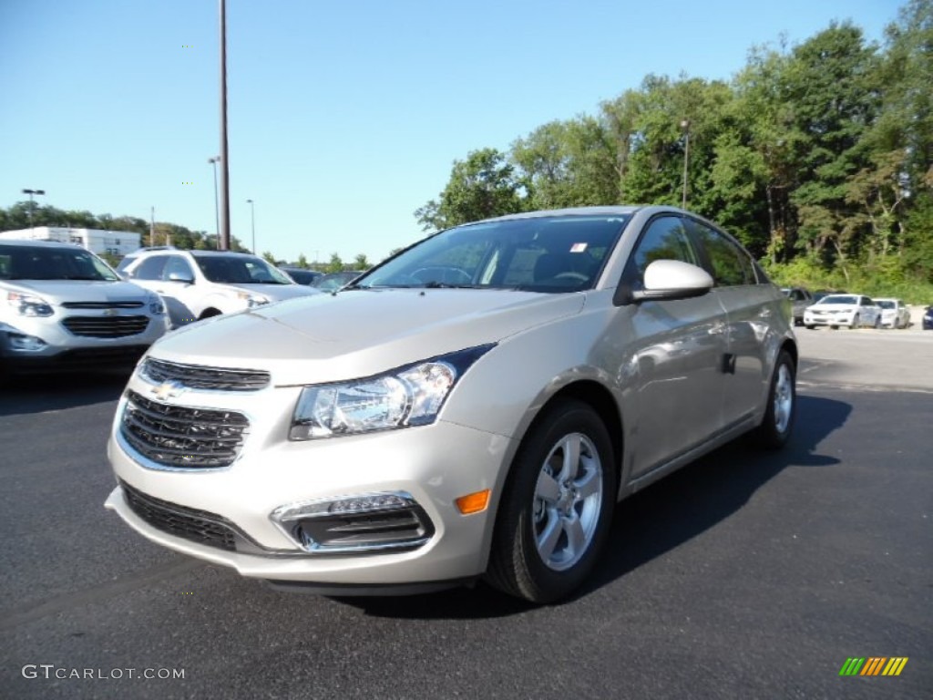 Champagne Silver Metallic Chevrolet Cruze Limited