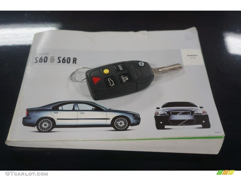 2004 S60 2.5T - Black / Graphite photo #32