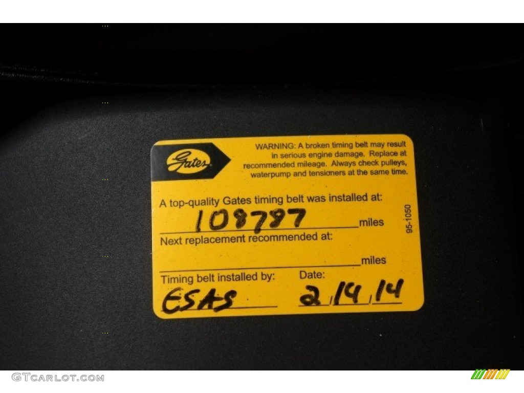 2004 S60 2.5T - Black / Graphite photo #37