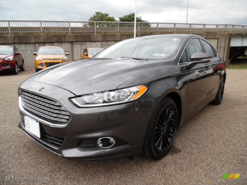 2016 Fusion SE AWD - Magnetic Metallic / Charcoal Black photo #7