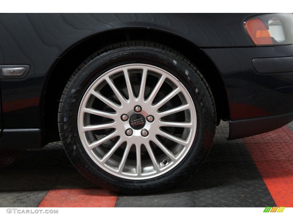 2004 S60 2.5T - Black / Graphite photo #41