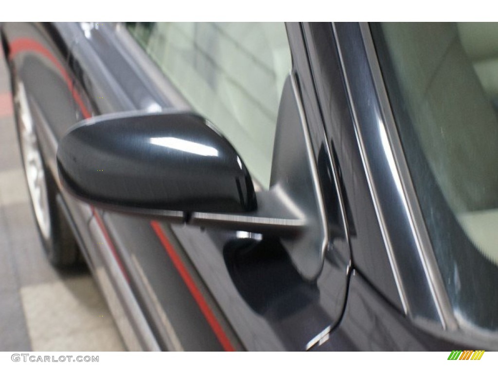2004 S60 2.5T - Black / Graphite photo #43