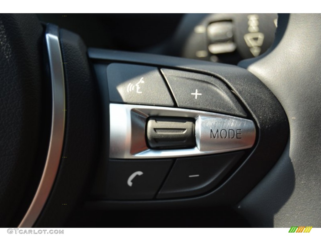 2015 BMW 3 Series 335i xDrive Sedan Controls Photos