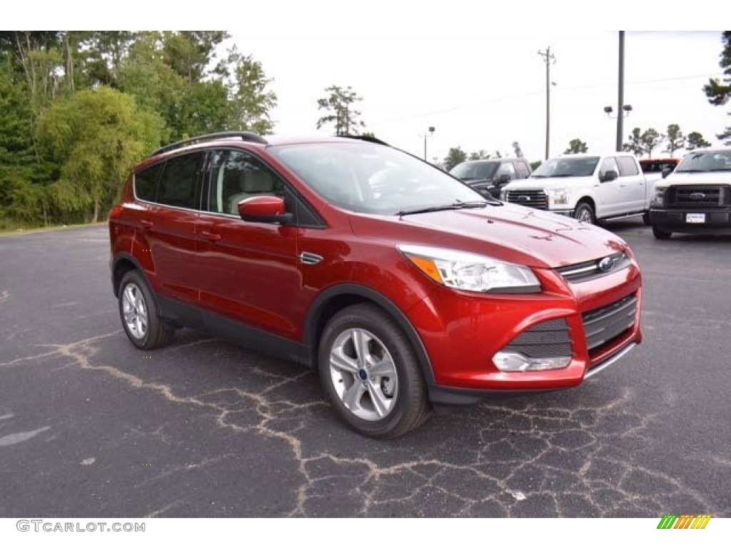 2016 Escape SE - Ruby Red Metallic / Medium Light Stone photo #3