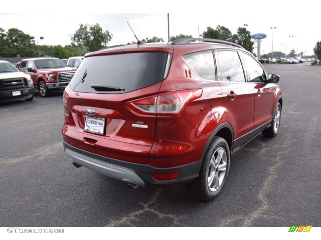 2016 Escape SE - Ruby Red Metallic / Medium Light Stone photo #5