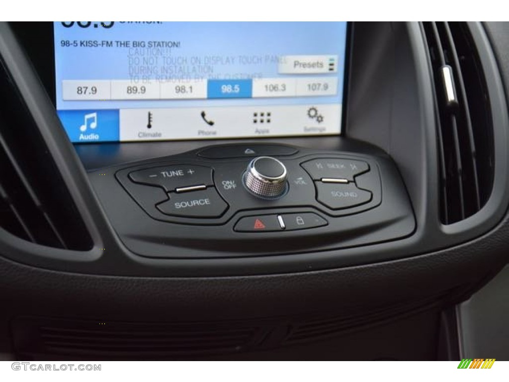 2016 Escape SE - Ruby Red Metallic / Medium Light Stone photo #25