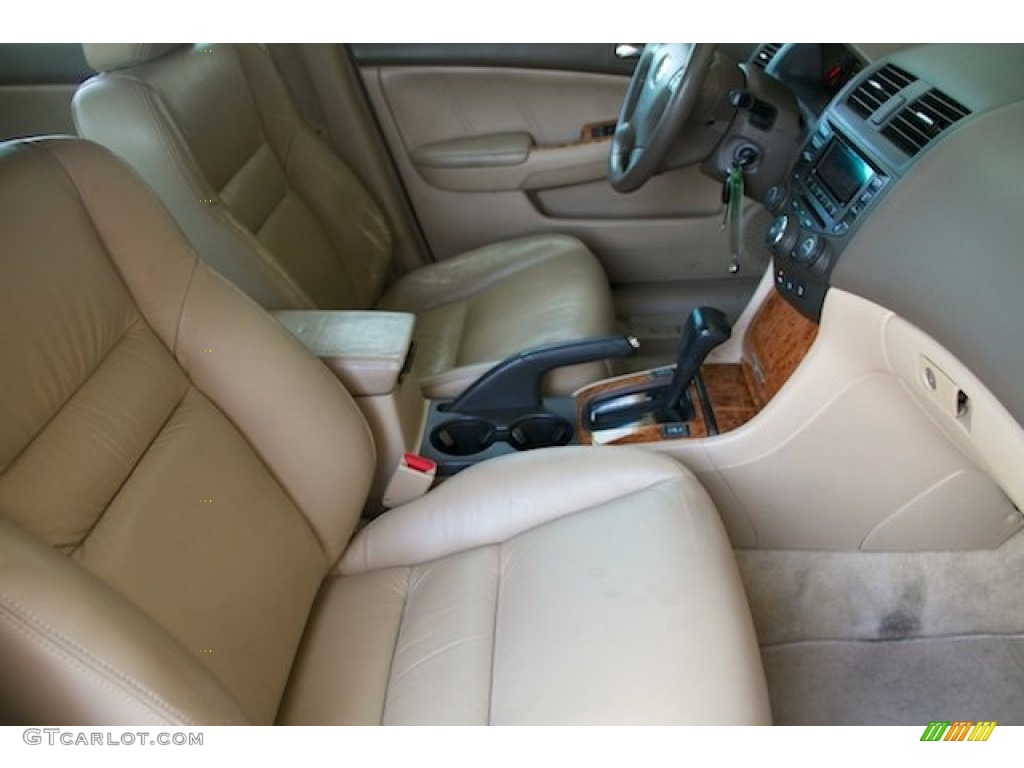 2003 Accord EX V6 Sedan - Taffeta White / Ivory photo #17