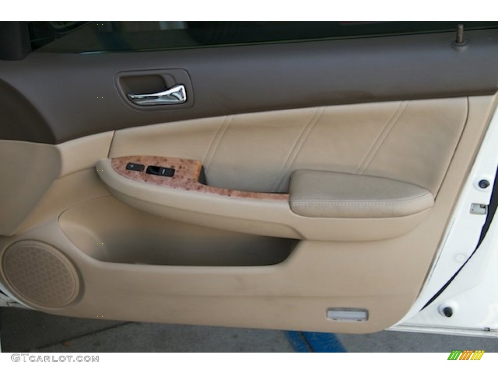 2003 Accord EX V6 Sedan - Taffeta White / Ivory photo #23