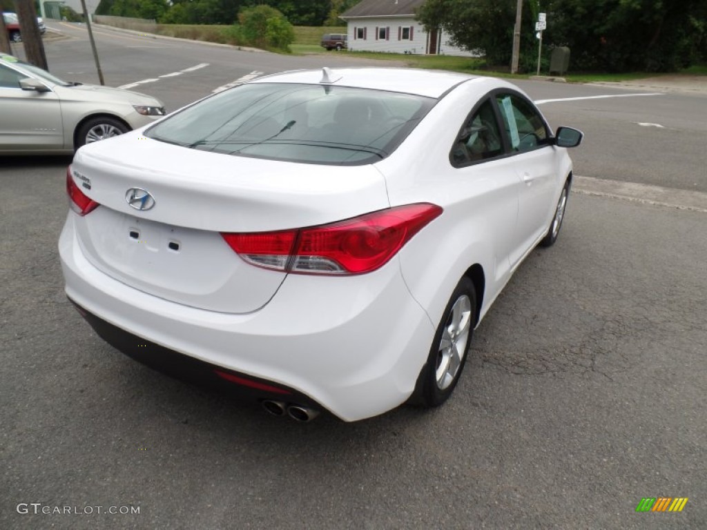 2013 Elantra Coupe GS - Monaco White / Gray photo #7