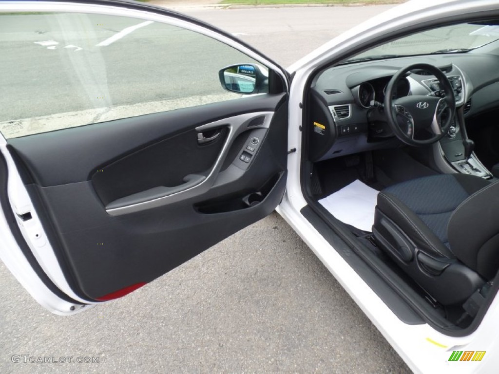 2013 Elantra Coupe GS - Monaco White / Gray photo #11