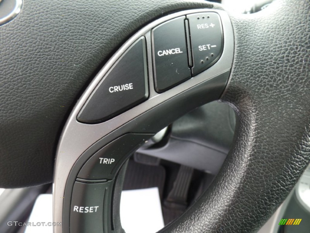 2013 Elantra Coupe GS - Monaco White / Gray photo #18