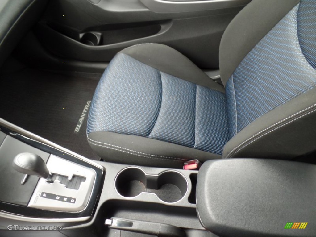 2013 Elantra Coupe GS - Monaco White / Gray photo #34