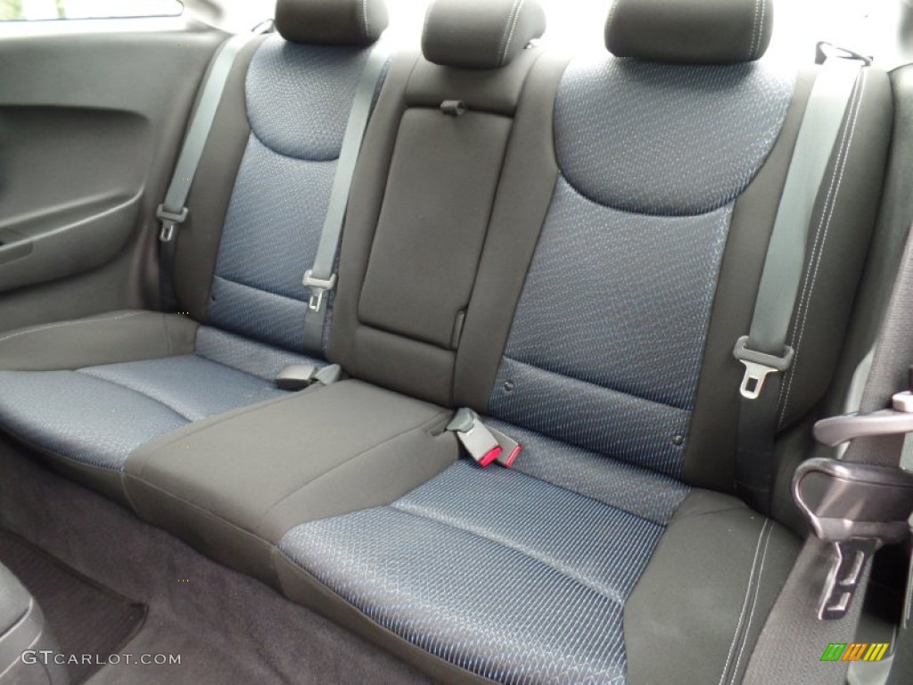 2013 Elantra Coupe GS - Monaco White / Gray photo #37