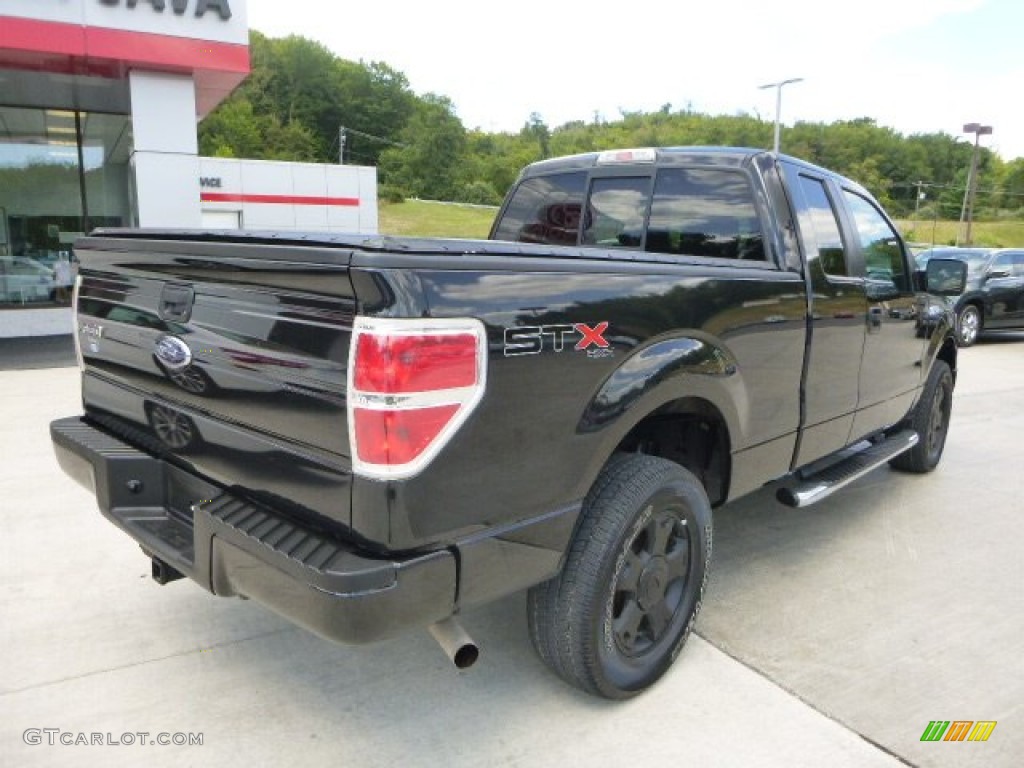 2010 F150 STX SuperCab 4x4 - Tuxedo Black / Medium Stone photo #8