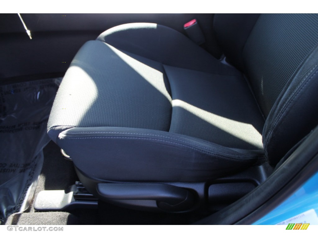 2010 MAZDA3 s Sport 4 Door - Celestial Blue Mica / Black photo #16