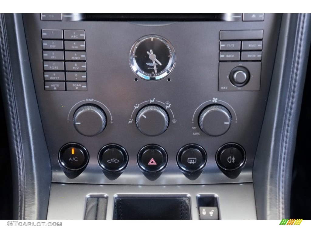 2005 Aston Martin DB9 Coupe Controls Photo #106657316