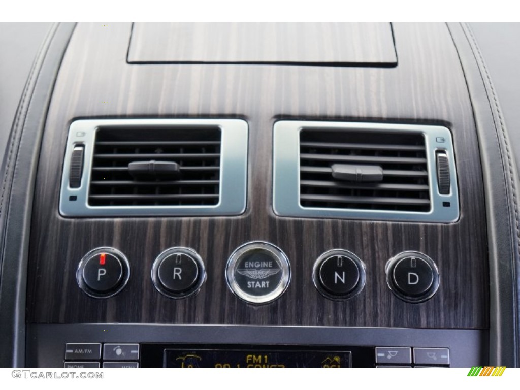 2005 Aston Martin DB9 Coupe Controls Photo #106657361