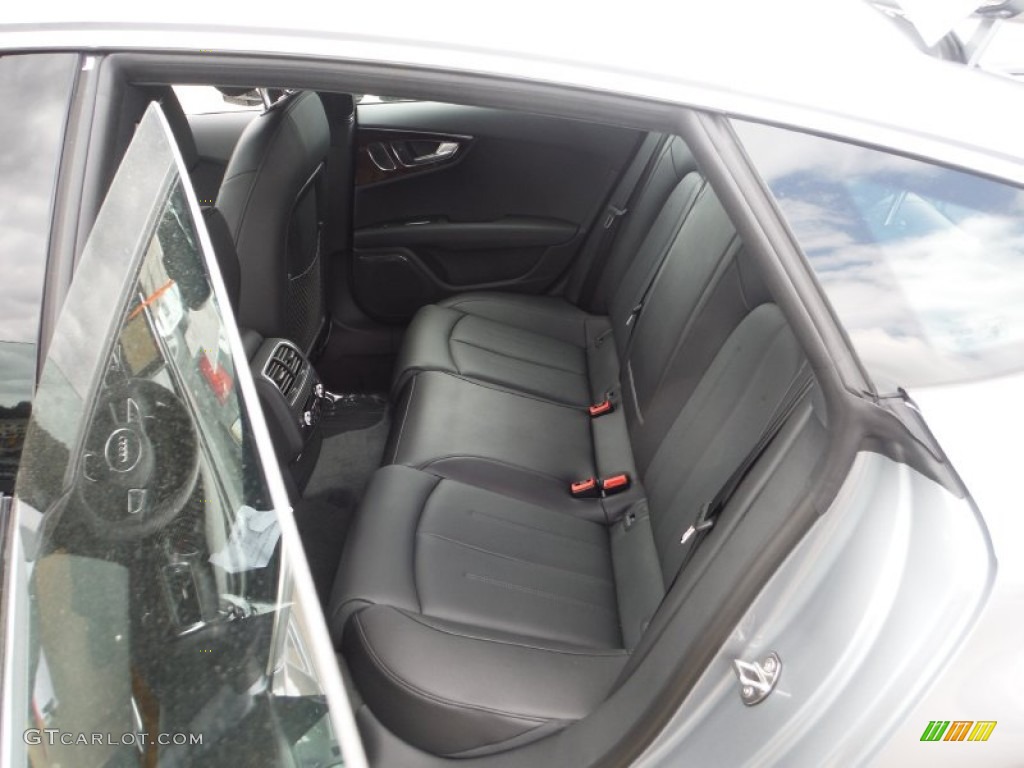 2016 Audi A7 3.0 TFSI Premium Plus quattro Rear Seat Photos