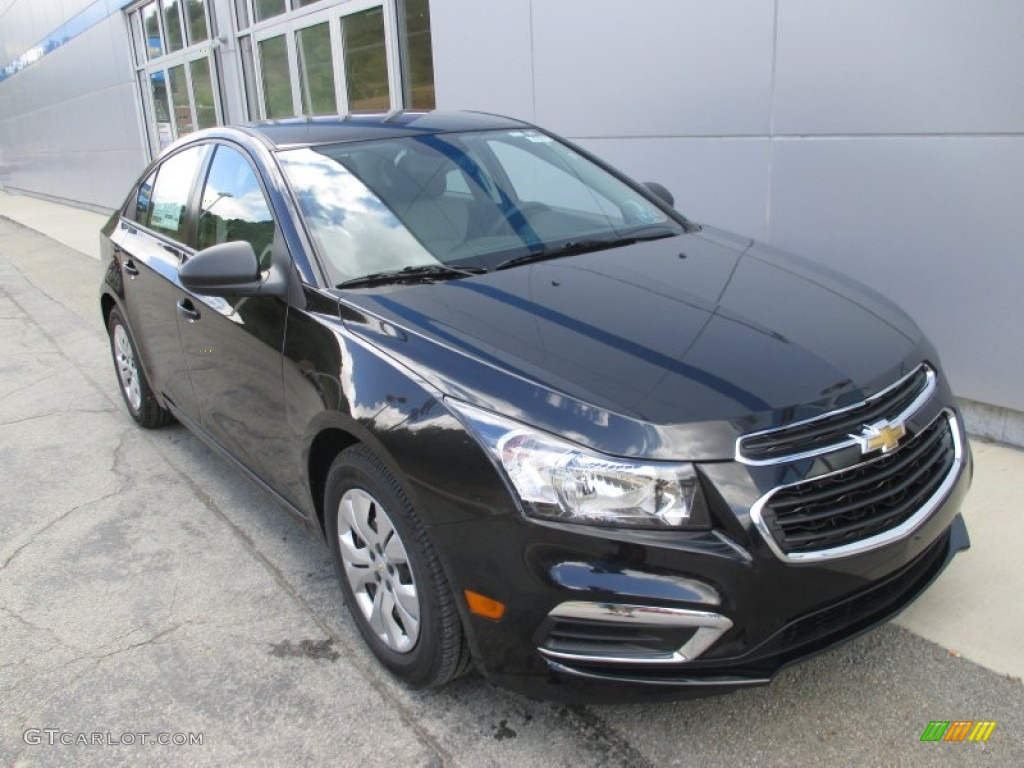 2016 Cruze Limited LS - Black Granite Metallic / Jet Black/Medium Titanium photo #10