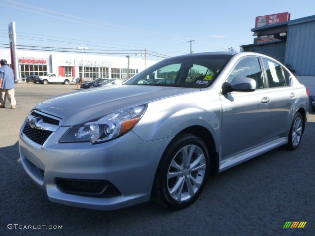 Ice Silver Metallic 2014 Subaru Legacy 2.5i Premium Exterior Photo #106662422