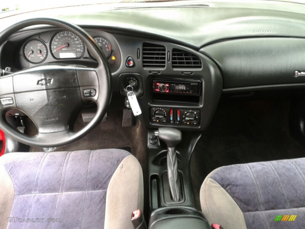 2005 Monte Carlo LS - Sport Red Metallic / Ebony photo #19