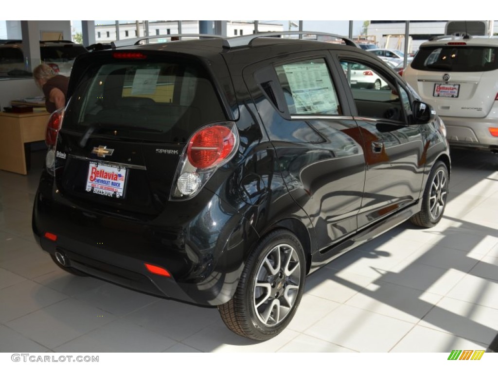 2015 Spark LT - Black / Dark Pewter/Silver photo #4