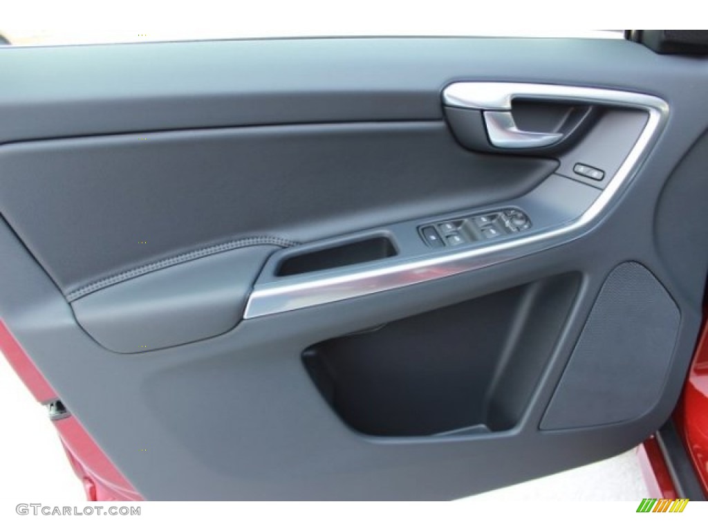 2016 Volvo XC60 T5 Drive-E Off-Black Door Panel Photo #106669756