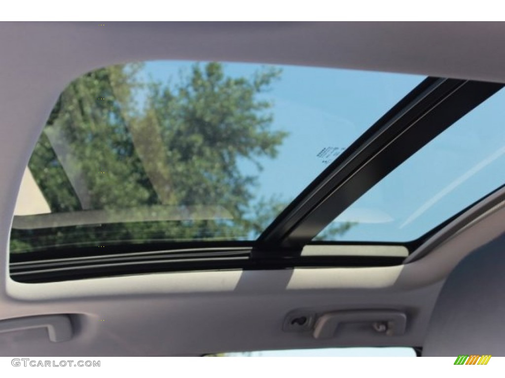 2016 Volvo XC60 T6 Drive-E Sunroof Photo #106672229