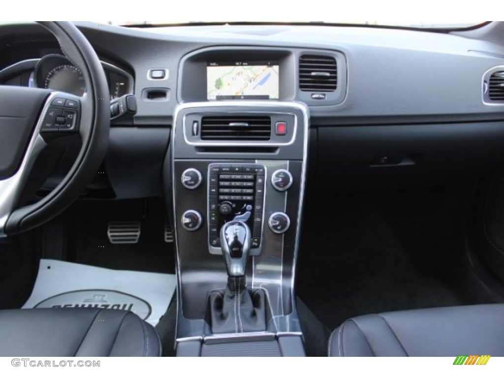2016 Volvo S60 T6 R-Design AWD Off-Black Dashboard Photo #106673144
