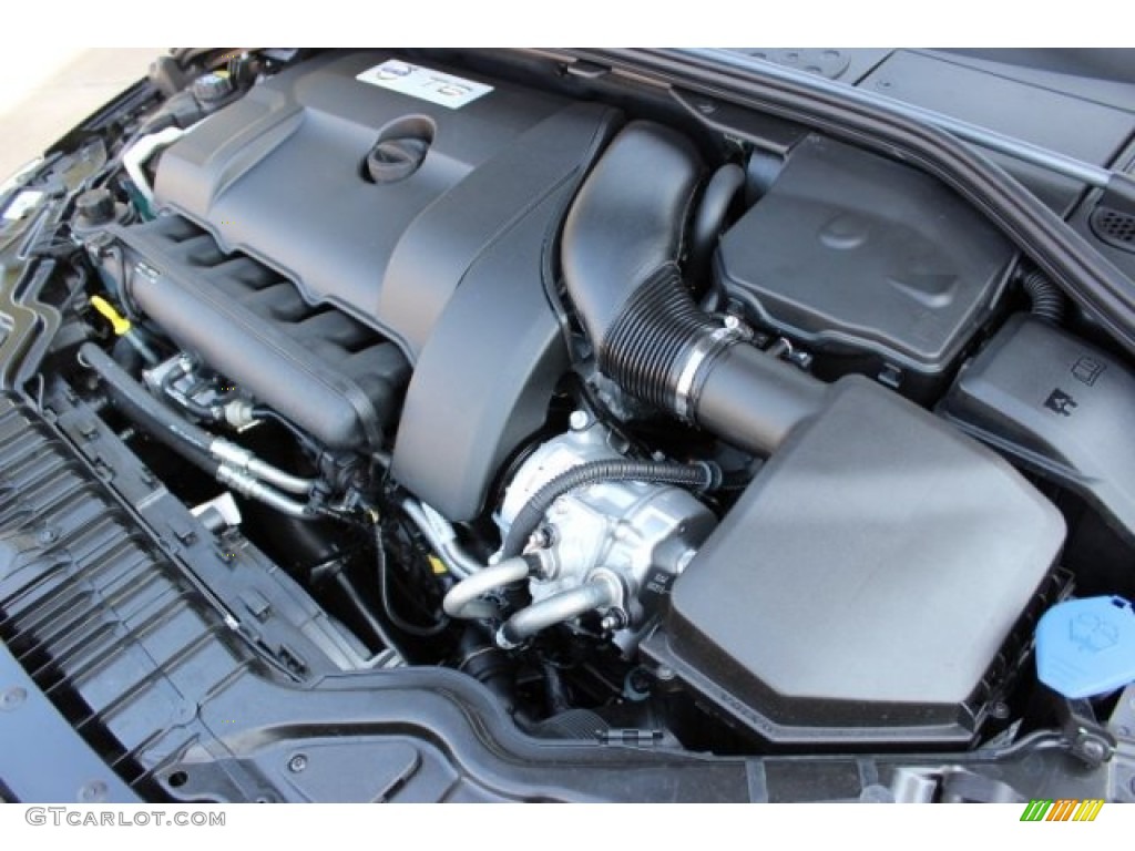 2016 Volvo S60 T6 R-Design AWD Engine Photos