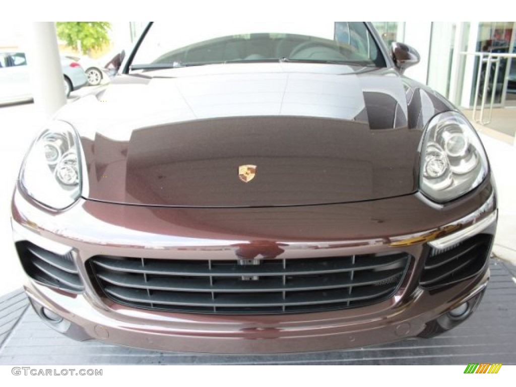 Mahogany Metallic 2016 Porsche Cayenne Standard Cayenne Model Exterior Photo #106674074