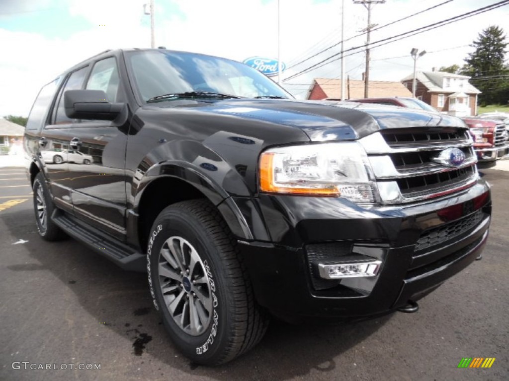 Shadow Black Metallic 2016 Ford Expedition XLT 4x4 Exterior Photo #106675295