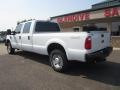 Oxford White - F250 Super Duty XL Crew Cab 4x4 Photo No. 4