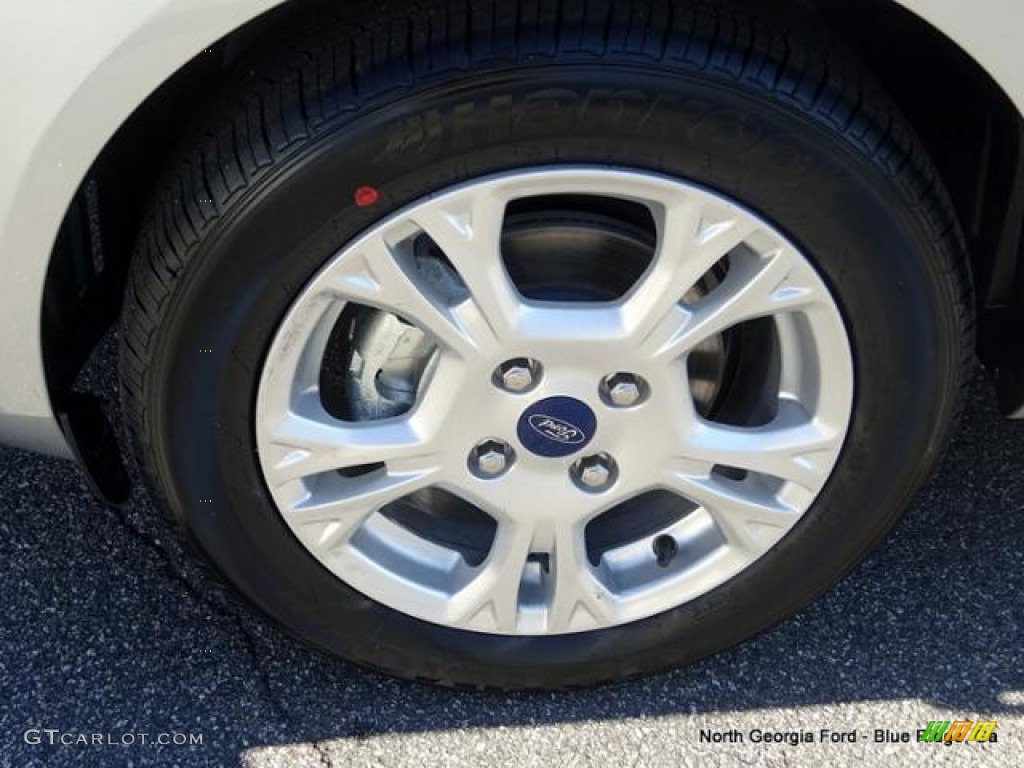 2016 Ford Fiesta SE Sedan Wheel Photo #106689707