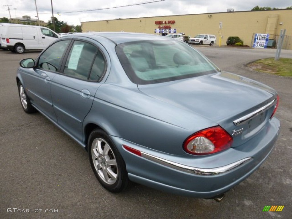 2004 X-Type 2.5 - Pacific Blue Metallic / Stone photo #2