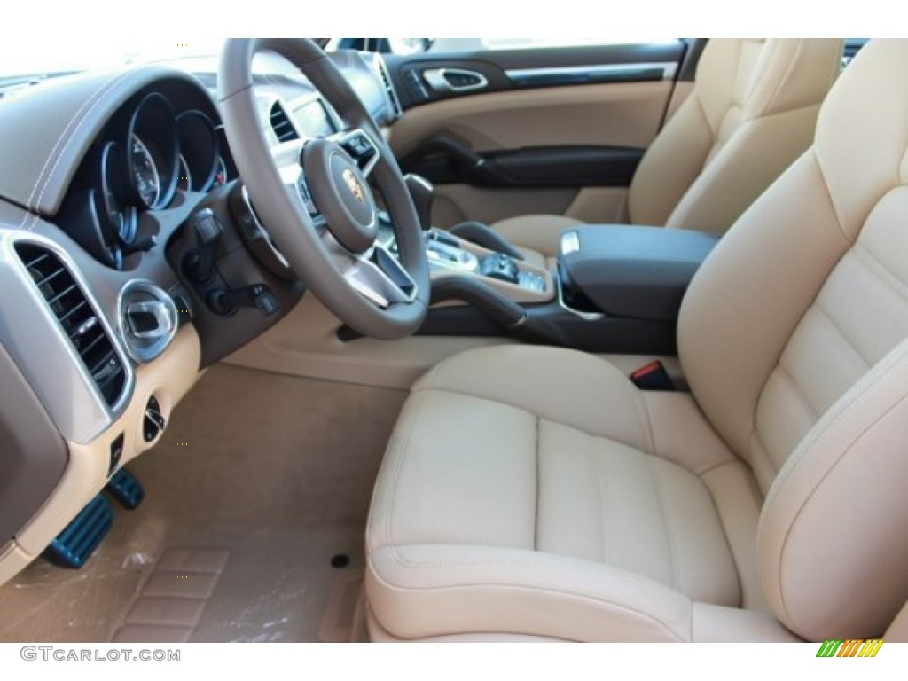 2016 Porsche Cayenne Turbo S Front Seat Photo #106702723