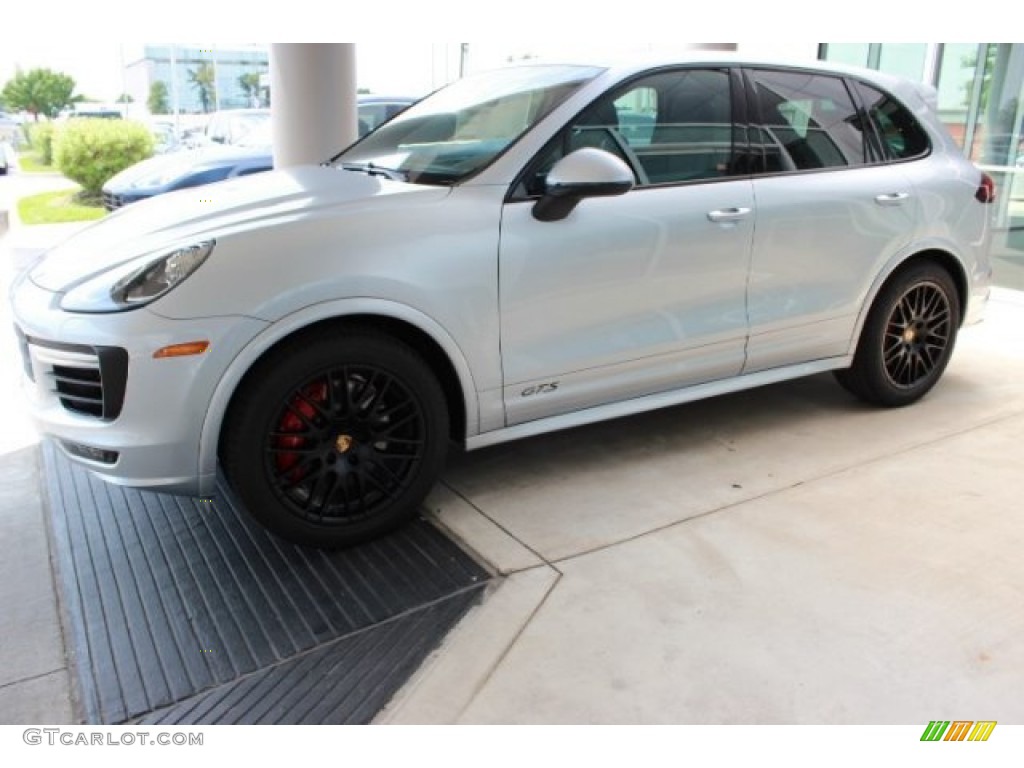 Rhodium Silver Metallic 2016 Porsche Cayenne GTS Exterior Photo #106703581