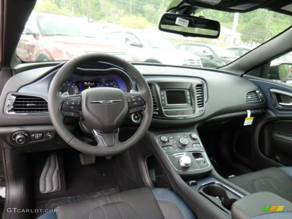 Black Interior 2016 Chrysler 200 S Photo #106705111