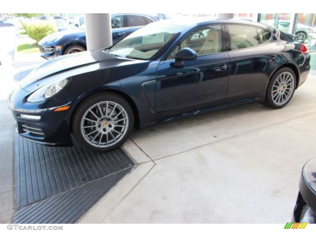 Night Blue Metallic 2016 Porsche Panamera 4 Edition Exterior Photo #106705531