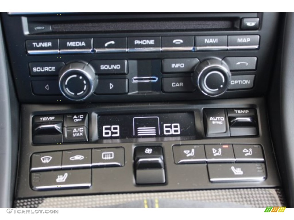 2016 Porsche Cayman GT4 Controls Photo #106706683