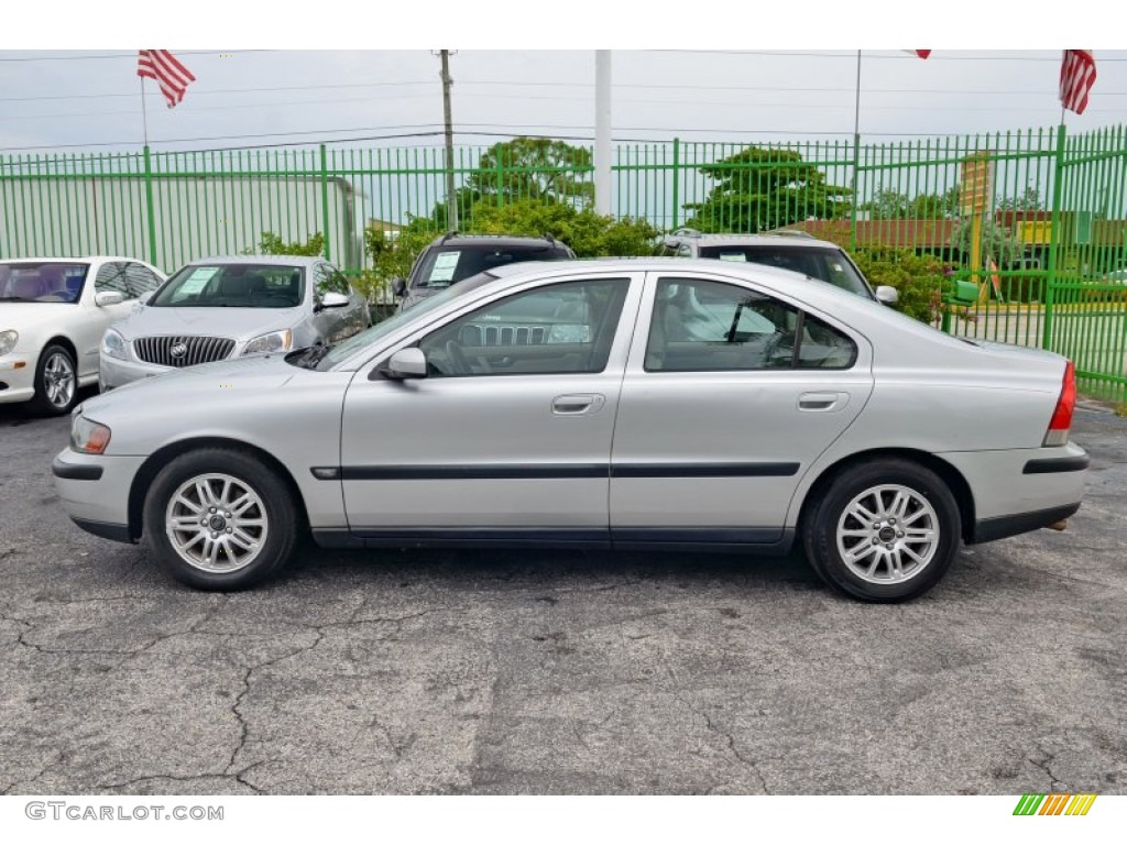 2004 S60 2.4 - Silver Metallic / Taupe/Light Taupe photo #24