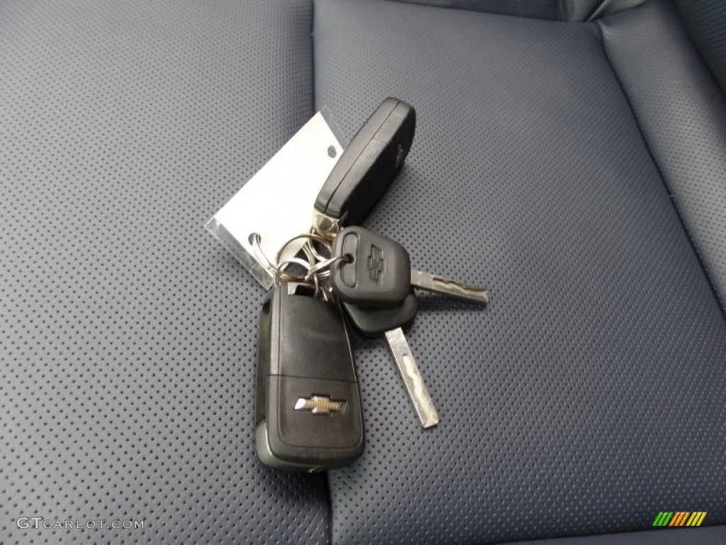 2014 Chevrolet Camaro LT/RS Coupe Keys Photos