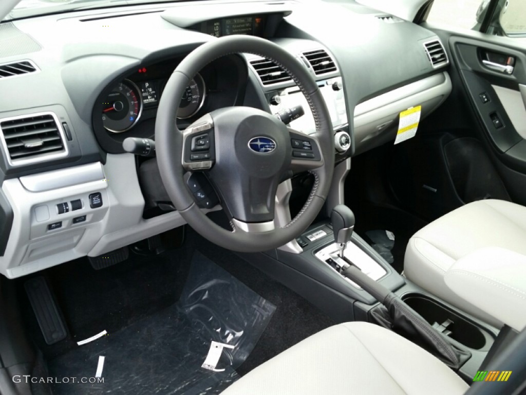 Gray Interior 2016 Subaru Forester 2.5i Limited Photo #106710337