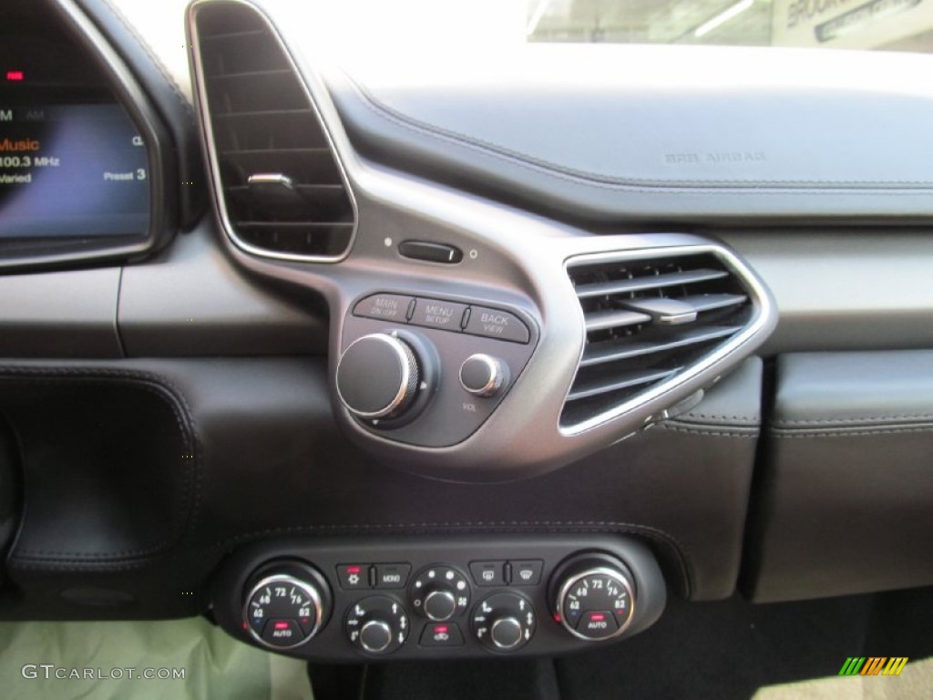 2014 Ferrari 458 Italia Controls Photo #106710726