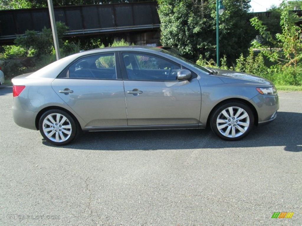 2010 Forte SX - Titanium / Black Sport photo #5
