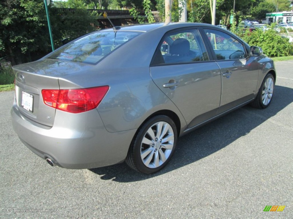 2010 Forte SX - Titanium / Black Sport photo #6